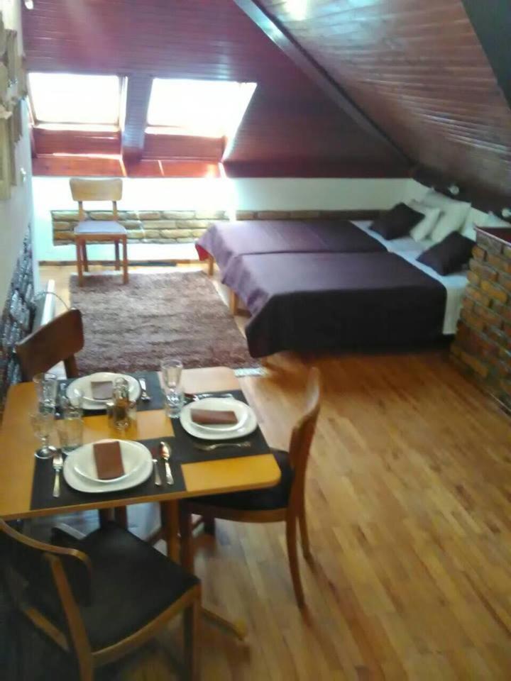 סובוטיקה Miha Apartman מראה חיצוני תמונה